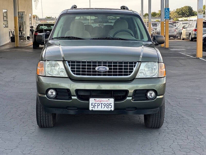 2004 Ford Explorer XLT