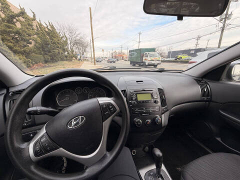 2012 Hyundai Elantra Touring SE