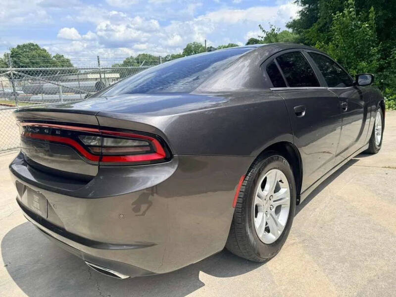 2015 Dodge Charger SE