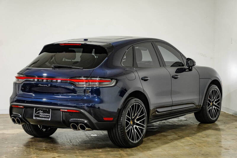 2022 Porsche Macan S