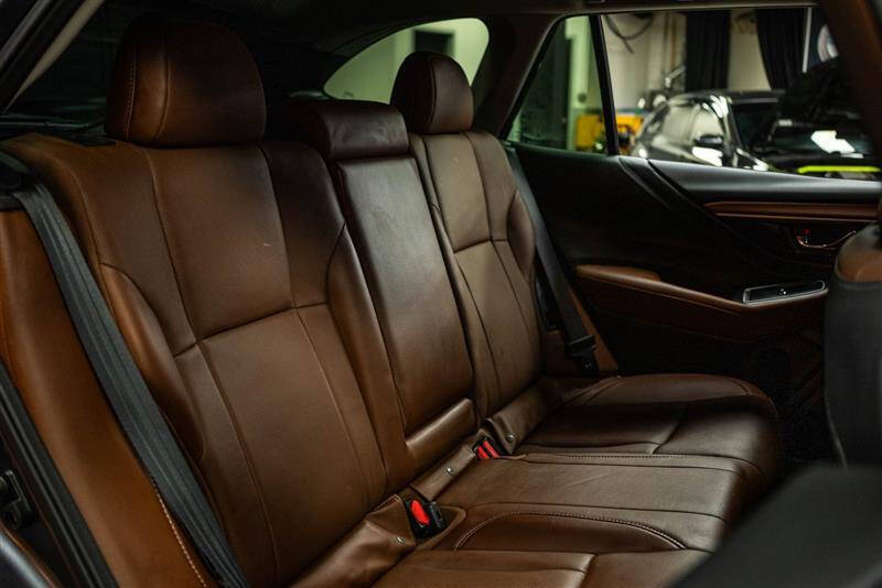 2022 Subaru Outback Touring XT