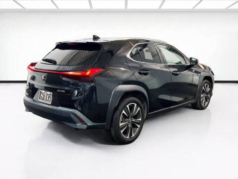 2022 Lexus UX 200