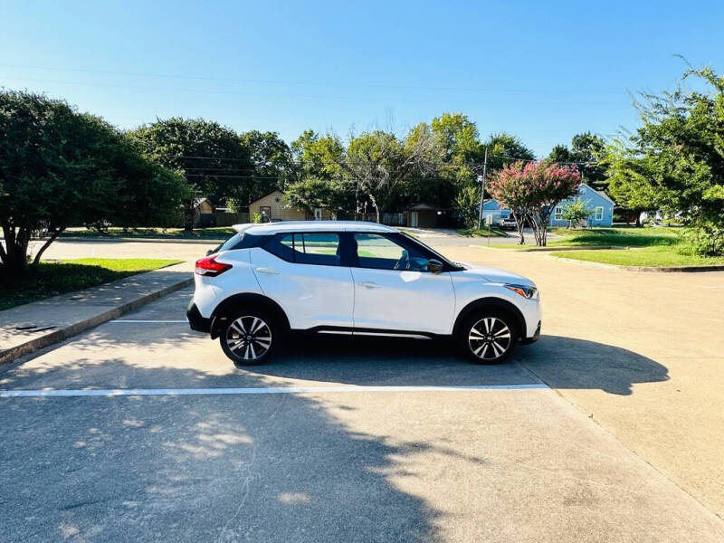 2018 Nissan Kicks SR
