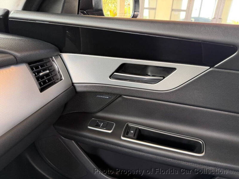 2016 Jaguar XF 35t Prestige