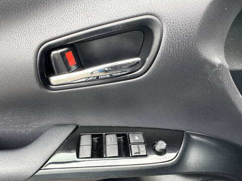 2021 Toyota Prius Prime LE