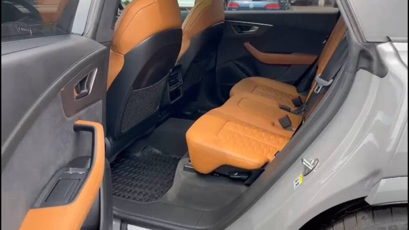 2024 Audi RS Q8 4.0T quattro