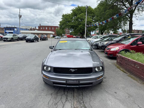 2006 Ford Mustang V6 Standard