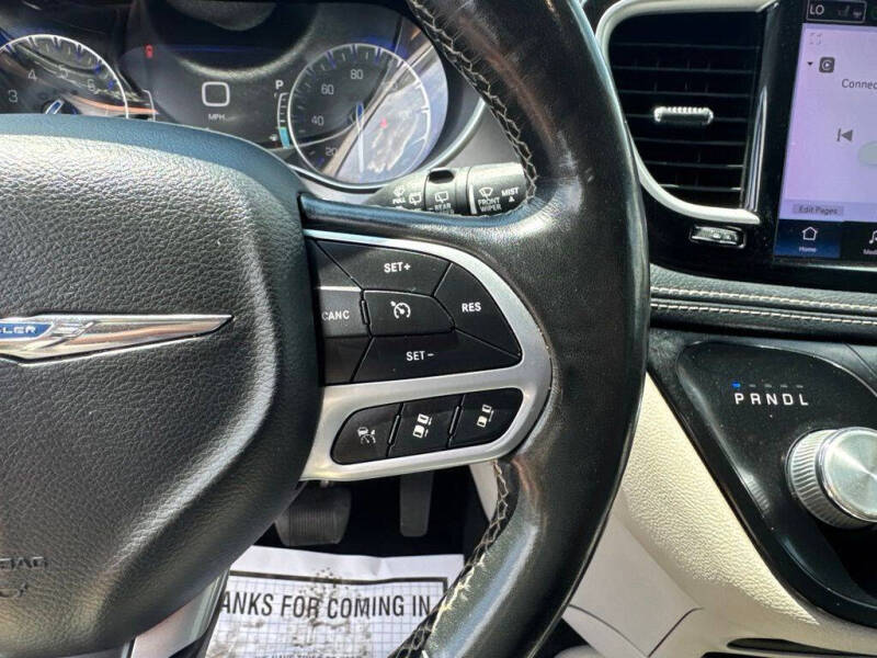 2021 Chrysler Pacifica Touring L