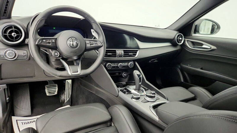 2025 Alfa Romeo Giulia