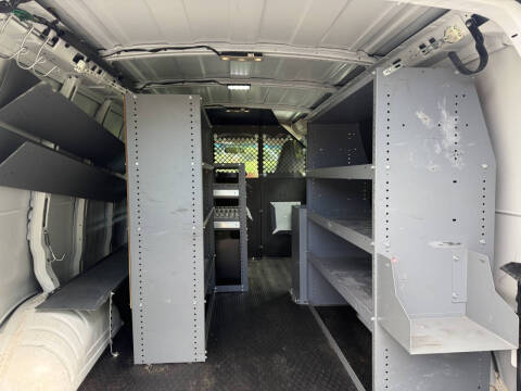 2017 Chevrolet Express 2500