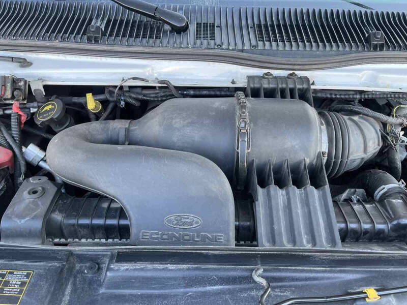 2016 Ford E-Series E-450 SD