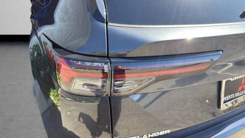 2026 Mitsubishi Outlander PHEV SE