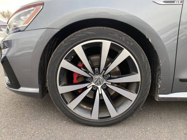 2018 Volkswagen Passat V6 GT