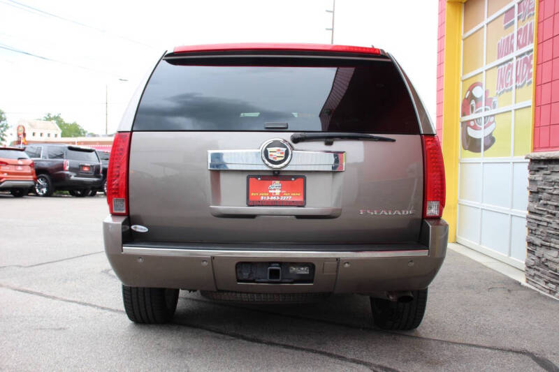 2013 Cadillac Escalade Luxury
