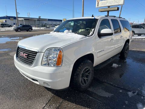 2007 GMC Yukon XL for sale at BELOW BOOK AUTO SALES in Idaho Falls ID