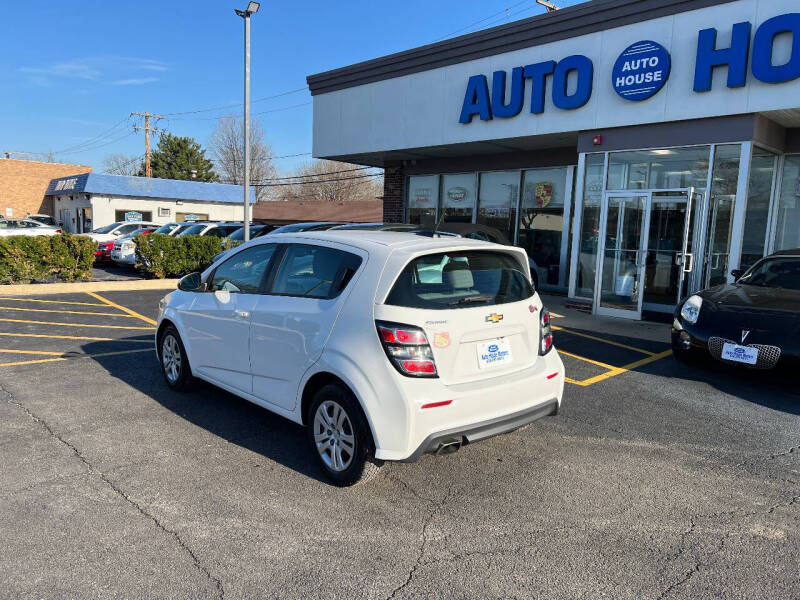 2017 Chevrolet Sonic LT Auto Fleet