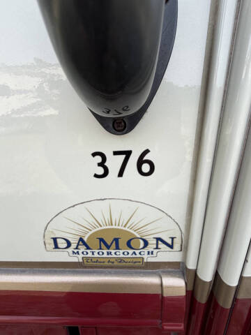 2009 Damon Challenger 376