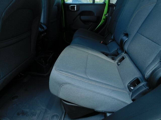 2025 Jeep Gladiator Willys