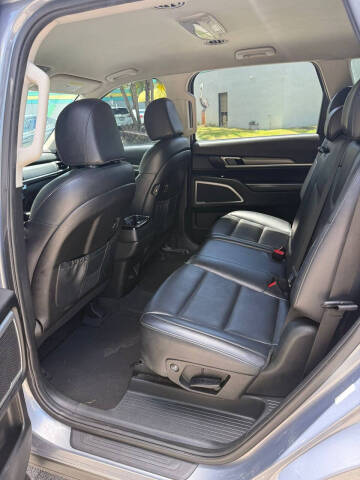 2022 Kia Telluride LX