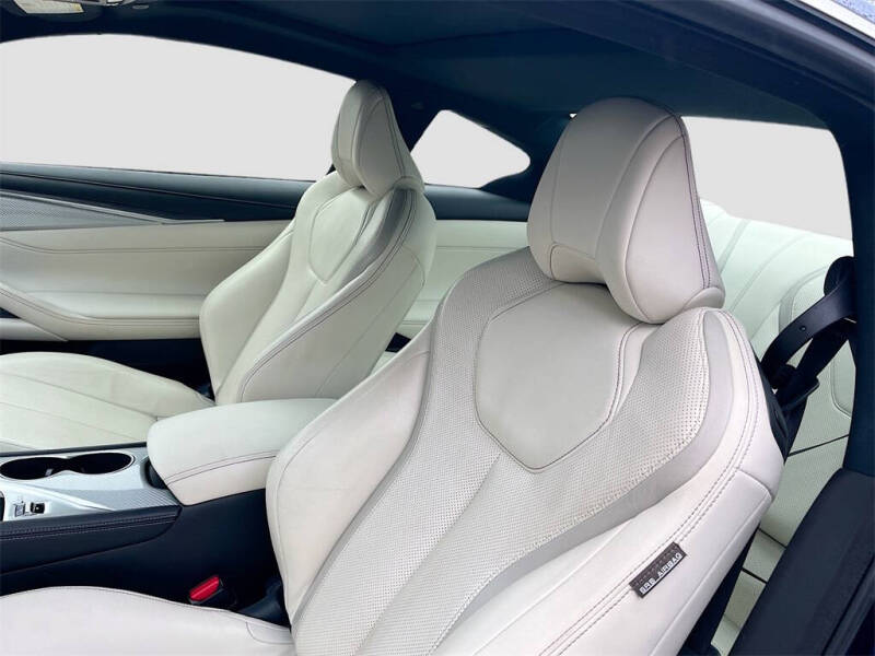 2019 Infiniti Q60 Red Sport 400