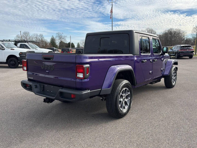 2026 Jeep Gladiator Sport S