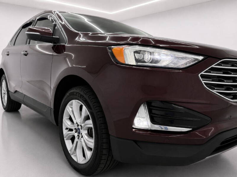 2020 Ford Edge Titanium