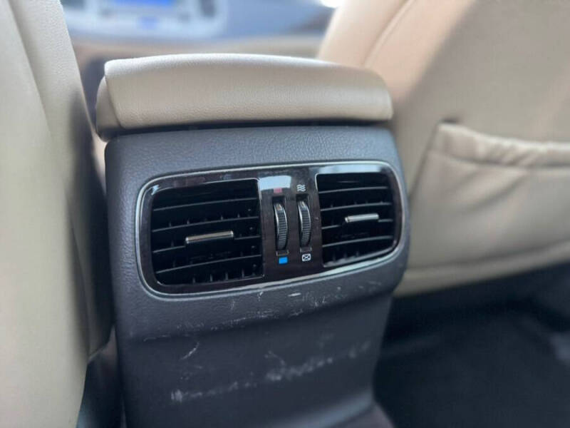 2011 Hyundai Genesis 3.8L V6