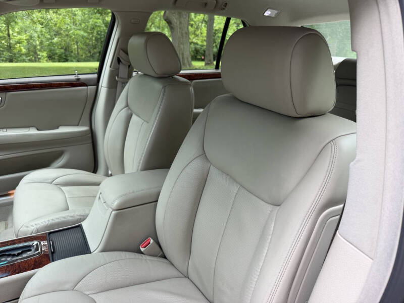 2006 Cadillac DTS Luxury II
