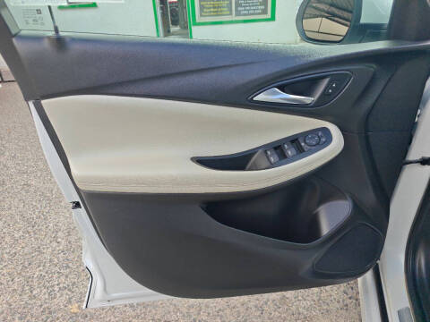 2020 Buick Encore GX Select