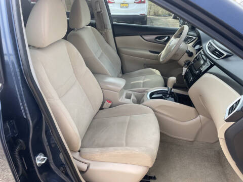 2015 Nissan Rogue S