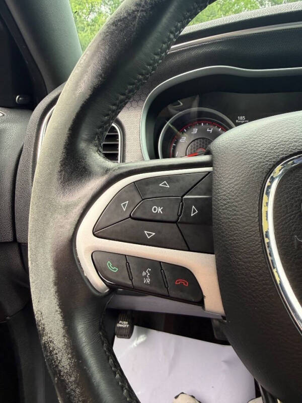 2017 Dodge Charger SXT