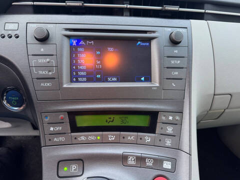 2012 Toyota Prius Two