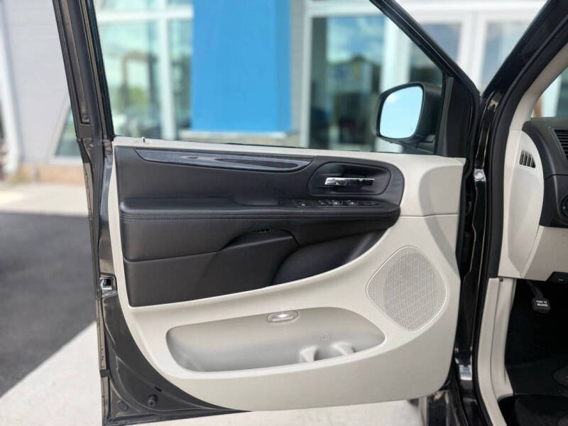 2013 Dodge Grand Caravan SXT