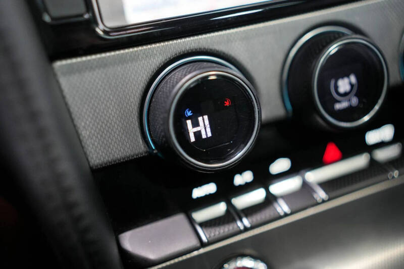 2017 Jaguar F-TYPE Premium