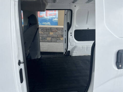 2015 Nissan NV200 S