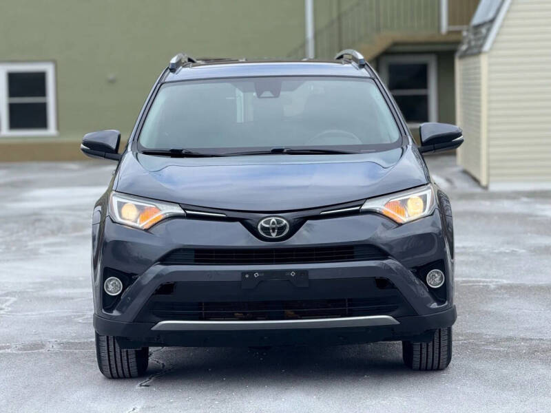2016 Toyota RAV4 XLE