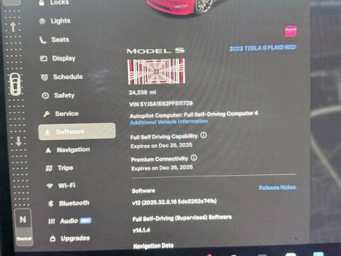 2023 Tesla Model S Plaid