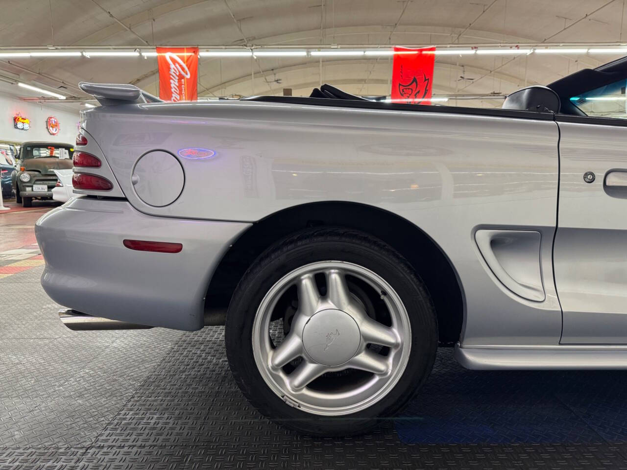 1994 Ford Mustang 25