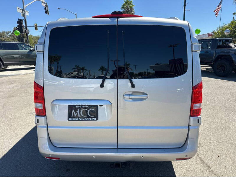 2016 Mercedes-Benz Metris Passenger