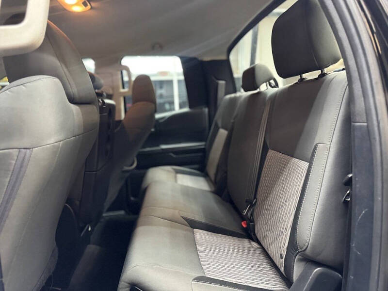 2015 Toyota Tundra SR5