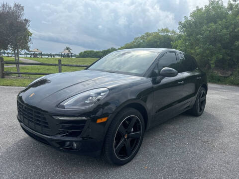 2017 Porsche Macan for sale at CarMart of Broward in Lauderdale Lakes FL