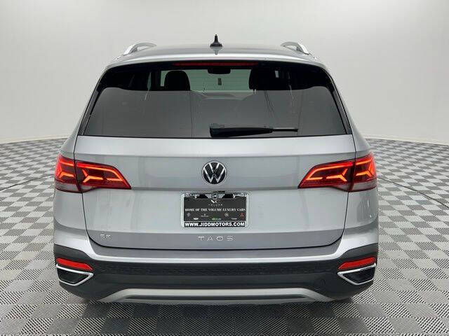 2024 Volkswagen Taos SE