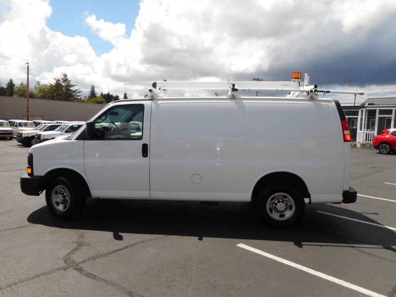 2016 Chevrolet Express 2500