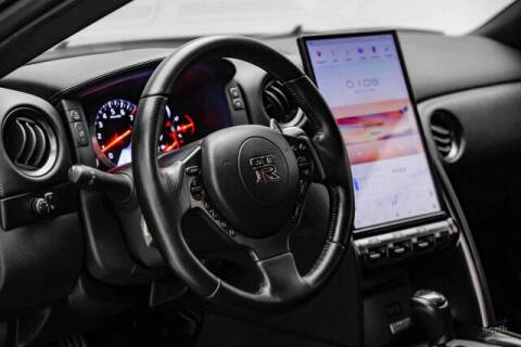 2013 Nissan GT-R Premium