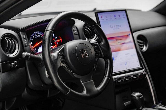 2013 Nissan GT-R Premium