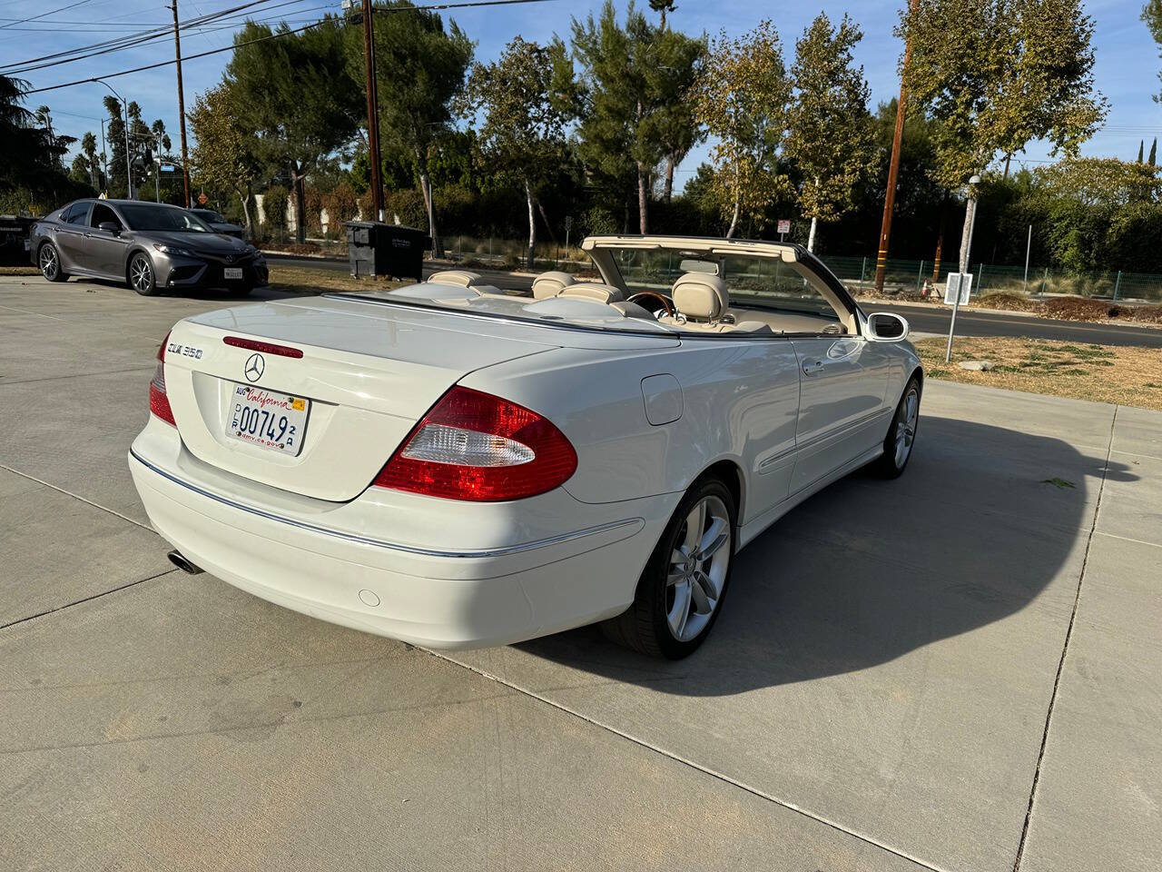 2009 Mercedes-Benz CLK for sale at Auto Union in Reseda, CA