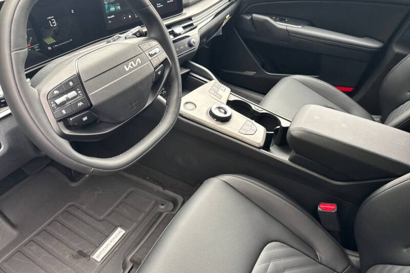 2026 Kia Sportage Plug-In Hybrid X-Line