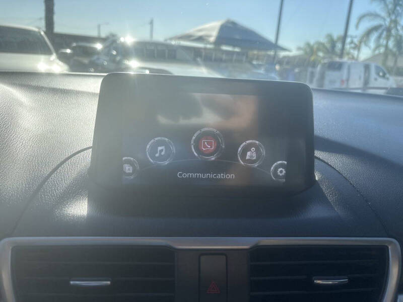 2017 Mazda MAZDA3 Touring 2.5