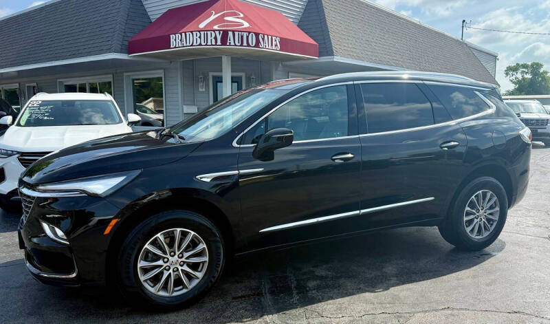 2023 Buick Enclave Essence