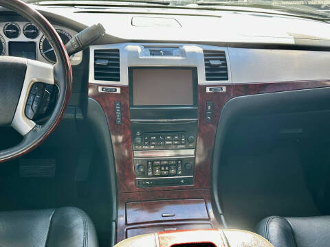 2012 Cadillac Escalade ESV Luxury